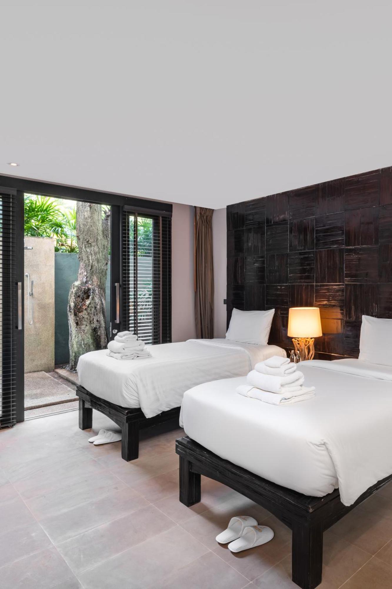 Suite Familiare con 2 Camere da Letto e Accesso Piscina